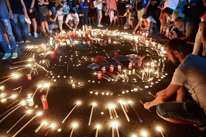 Î£ÏÎ½ÏÎ±Î³Î¼Î±: ÎÎºÎ±ÏÎ¿Î½ÏÎ¬Î´ÎµÏ Î¬Î½Î¸ÏÏÏÎ¿Î¹ Î¶Î®ÏÎ·ÏÎ±Î½ ÏÏÎ³Î³Î½ÏÎ¼Î· Î±ÏÏ ÏÎ± Î¸ÏÎ¼Î±ÏÎ± ÏÎ·Ï ÏÏÎ±Î³ÏÎ´Î¯Î±Ï ÏÏÎ¿ ÎÎ¬ÏÎ¹ - Î¦ÏÏÎ¿Î³ÏÎ±ÏÎ¯Î± 3