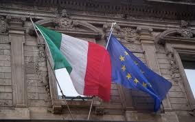 Aπό τις αισθησιακές ταινίες στις ιταλικές δημοτικές εκλογές! - Φωτογραφία 1