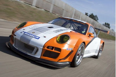 Porsche GT3R Hybrid 2.0: Σταματά 3 φορές εκεί που οι άλλοι σταματούν 5! - Φωτογραφία 4