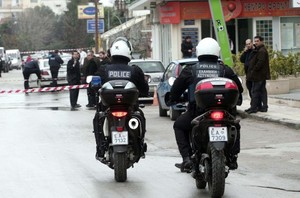 ΚΑΡΔΙΤΣΑ: Έδεσαν και χτύπησαν ηλικιωμένους για 350 ευρώ! - Φωτογραφία 1