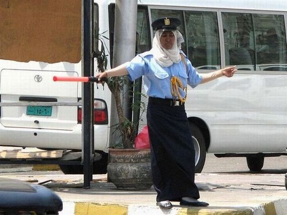 Γυναίκες αστυνομικοί από όλο τον κόσμο (pics) - Φωτογραφία 51