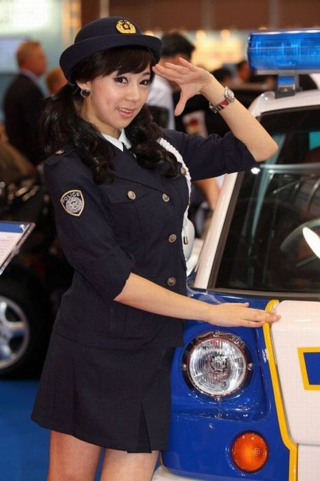 Γυναίκες αστυνομικοί από όλο τον κόσμο (pics) - Φωτογραφία 8