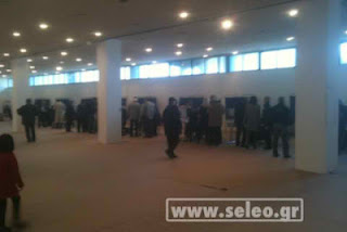 Φωτογραφίες από το εκλογικό κέντρο του ΠΑΣΟΚ στη ΔΕΘ... - Φωτογραφία 3