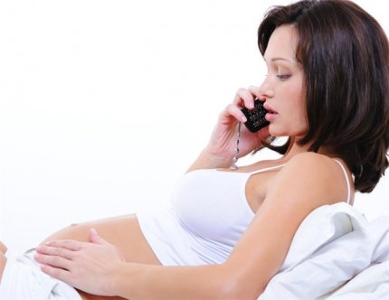 Το κινητό στην εγκυμοσύνη προκαλεί πρόβλημα συμπεριφοράς στο παιδί - Φωτογραφία 1