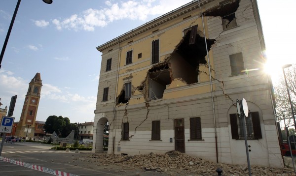 Στο έλεος κακοκαιρίας και κλεφτών οι 3.000 άστεγοι του σεισμού στην Ιταλία - Φωτογραφία 4