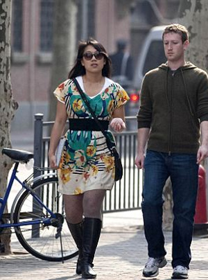 ΔΕΙΤΕ: Ποια είναι η κυρία Zuckerberg! - Φωτογραφία 4