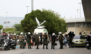 ΑΠΟΚΛΕΙΣΜΕΝΗ... ΖΩΝΗ ΤΟ ΣΕΦ! - Φωτογραφία 4