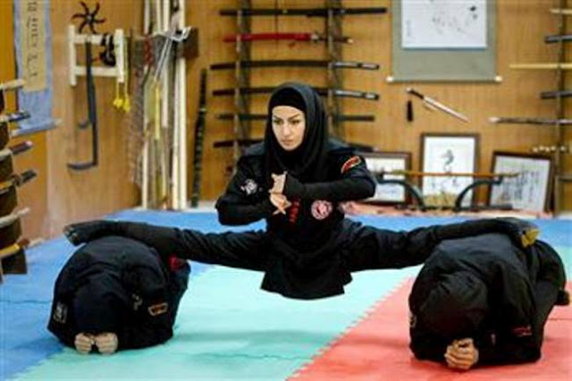 Ιράν κατά Reuters για τις «γυναίκες-νίντζα» - Φωτογραφία 1