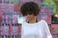 Το νέο wild look της Halle Berry!