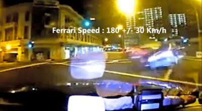 Τρομακτικό τροχαίο on camera! Ferrari πέφτει πάνω σε ταξί, 3 νεκροί (VIDEO) - Φωτογραφία 1