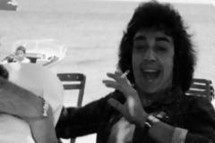 ΔΕΙΤΕ: Kαι όμως είναι ο Νότης Σφακιανάκης τη δεκαετία του ΄80!