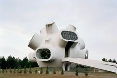 ΔΕΙΤΕ: Αρχιτεκτονική και γλυπτική, δύο σε ένα