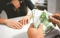 «Έφυγαν» 5 δισ. ευρώ από τις τράπεζες σε μια εβδομάδα