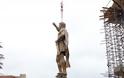 Ήρθε η σειρά του Φιλίππου να γίνει άγαλμα στα Σκόπια - Φωτογραφία 2