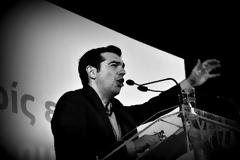 Το φαινόμενο «Τσίπρας» και το καταδικασμένο εγχείρημα για ένα «νέο ΠΑΣΟΚ»