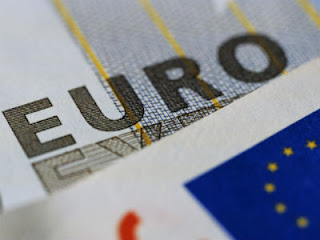 Γκάλοπ της Ipsos: Το 75% των ελλήνων υπέρ της παραμονής στο ευρώ - Φωτογραφία 1