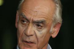 Ποιος είναι ρε παιδιά αυτός ο Νίκος, ο δημοσιογράφος, που πήγε να πουλήσει επικοινωνιακή ασπίδα στον Άκη Τσοχατζόπουλο;