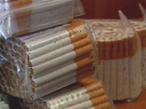 Συνελήφθησαν 3 άτομα για λαθρεμπόριο τσιγάρων και καπνού στα Χανιά - Φωτογραφία 1