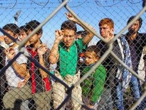 Διακινητές λαθρομεταναστών έπαιρναν 2.200 ευρώ το κεφάλι - Φωτογραφία 1