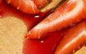 ΓΛΥΚΟ: Σπιτικό σιρόπι φράουλας
