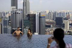 Πισίνα αυστηρώς ακατάλληλη για υψοφοβικούς [ΦΩΤΟ]