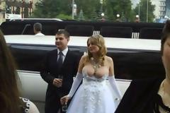 ΔΕΙΤΕ: Τα χειρότερα νυφικά του κόσμου!