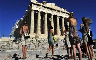 Γιατί πιέζει η TUI τους Έλληνες ξενοδόχους; - Φωτογραφία 1