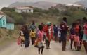 Νότια Αφρική...«Απαγάγουν» νεαρές παρθένες και τις παντρεύουν με φορείς του AIDS για να τους... θεραπεύσουν!  [Βίντεο]