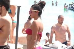 Δήμητρα Αλεξανδράκη: Κολάζει και… Άγιο [σούπερ σέξι φωτο]