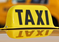 Δύο Αλβανοί οδηγοί ταξί είχαν «πειράξει» την ταμειακή - Φωτογραφία 1