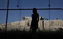 «Ωρολογιακή βόμβα» 240 δισ. το ιδιωτικό χρέος στην Ελλάδα
