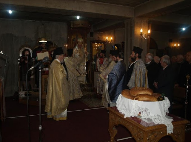 Ο Λαμπρός Εορτασμός της Υπαπαντής του Κυρίου στο Περιστέρι... [photos] - Φωτογραφία 9