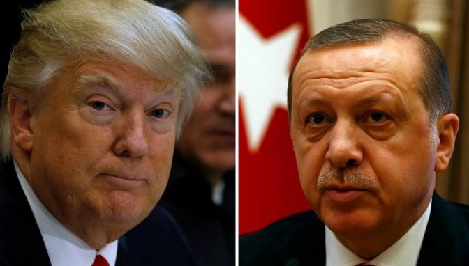 Πάγωσε η Τουρκία: Ο Τράμπ έδιωξε τον φιλότουρκο συνεργάτη του - Αυτοί είναι οι λόγοι που δεν τον εμπιστεύτηκε - Φωτογραφία 1