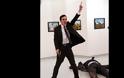 Οργή στη Ρωσία για το βραβείο που πήρε η φωτογραφία της δολοφονίας του Ρώσου πρέσβη στην Άγκυρα