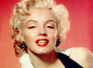 Marilyn Monroe: Κυκλοφόρησαν για πρώτη φορά φωτογραφίες της από την κρυφή της εγκυμοσύνη - Ποιος ήταν ο πατέρας; - Φωτογραφία 1