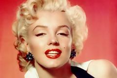 Marilyn Monroe: Κυκλοφόρησαν για πρώτη φορά φωτογραφίες της από την κρυφή της εγκυμοσύνη - Ποιος ήταν ο πατέρας;