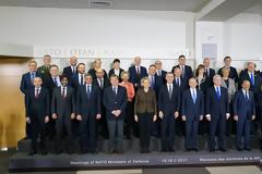 Ο ΥΕΘΑ Πάνος Καμμένος στη Σύνοδο Υπουργών Άμυνας του ΝΑΤΟ στις Βρυξέλλες