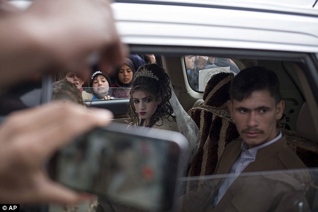 Η θλιμμένη νύφη του πολέμου -Στη Μοσούλη, ένας γάμος διαφορετικός - Φωτογραφία 4