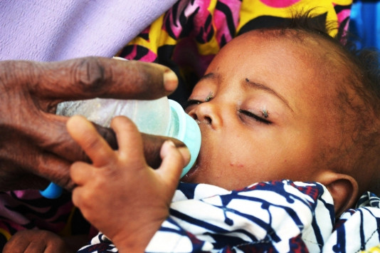 Unicef: Σχεδόν 1,4 εκατομμύρια παιδιά κινδυνεύουν να πεθάνουν από την πείνα - Φωτογραφία 1