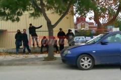 Αυξάνονται και πληθύνονται οι μετανάστες στην παραλιακή ζώνη της Πάτρας - Κίνδυνος για τους ίδιους και τους οδηγούς [photos]