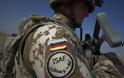 Αυξάνει το στρατιωτικό προσωπικό της Γερμανίας η Μέρκελ