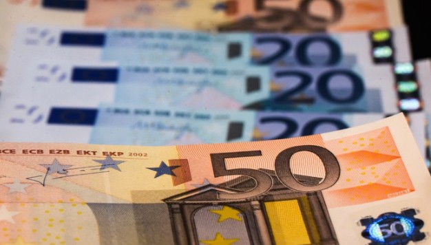 Πρωτογενές πλεόνασμα 1 δισ. ευρώ τον Ιανουάριο του 2017 - Φωτογραφία 1