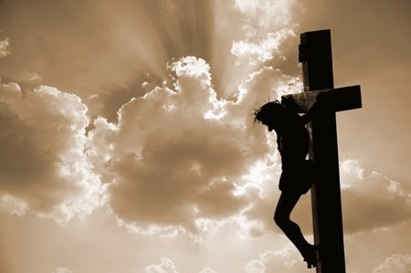 Ιατροδικαστής εξηγεί πώς προήλθε ο θάνατος του Χριστού στον Σταυρό - Φωτογραφία 1