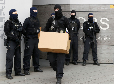 Γερμανία: Έφοδοι της αστυνομίας για την επίθεση στη χριστουγεννιάτικη αγορά του Βερολίνου - Φωτογραφία 1