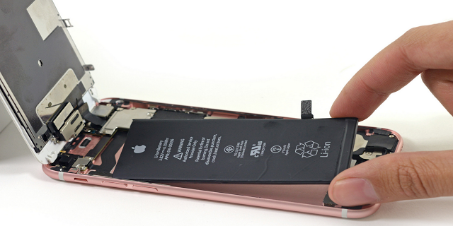 Η Apple τώρα μας ενημερώνει αν χρειάζεται να αλλάξουμε μπαταρία στο iphone μας - Φωτογραφία 1