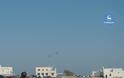Βίντεο και φωτο: Ζεύγος F16 της Πολεμικής μας αεροπορίας πέταξε πάνω από τη Ρόδο - Φωτογραφία 4