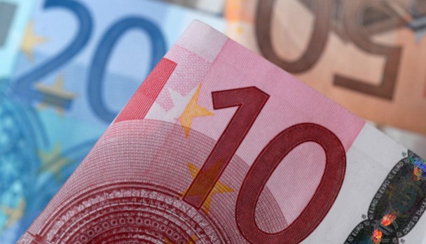 Γαλλική τράπεζα: Δεν είναι δυνατόν να ζητούνται νέοι φόροι στην Ελλάδα - Φωτογραφία 1