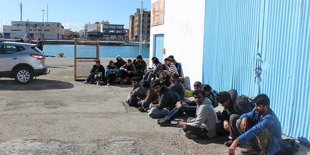 Στη Μεσσηνία φιλοξενούνται οι 87 μετανάστες που εντοπίστηκαν στην Πύλο - Φωτογραφία 6