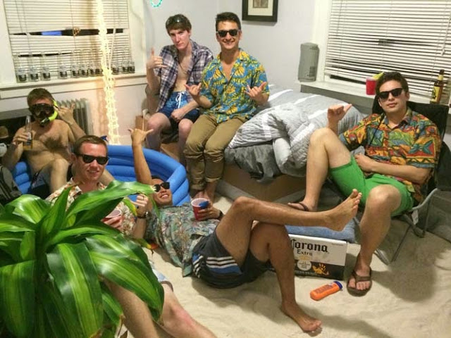 Μετέτρεψαν το δωμάτιο του φίλου τους σε… παραλία! [photos] - Φωτογραφία 7