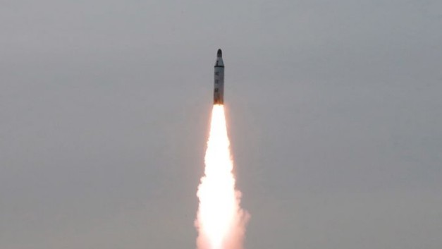 Σε εκτόξευση τεσσάρων πυραύλων προχώρησε η Βόρεια Κορέα - Φωτογραφία 1